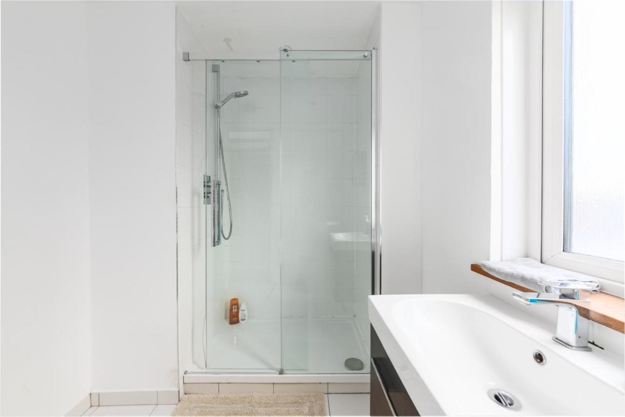 White City Apartment London Eksteriør billede